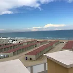 Di Fronte Al Mare By Apulia * Bari