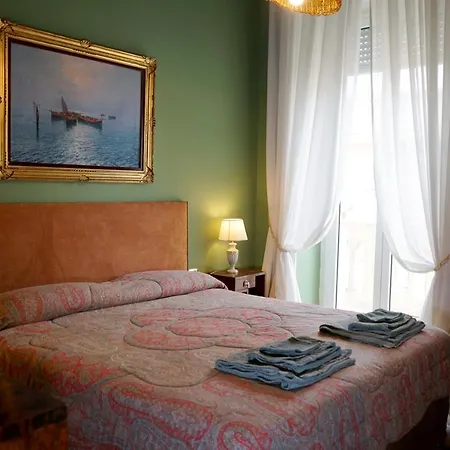 Di Fronte Al Mare By Apulia Apartment *