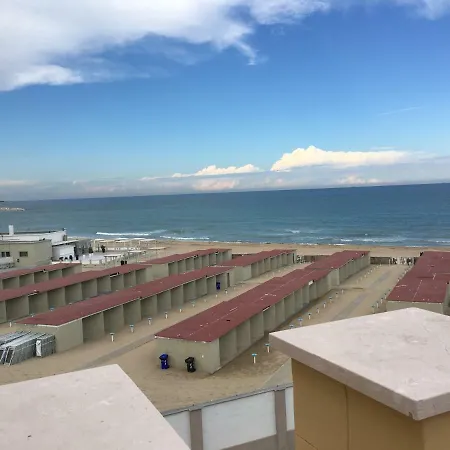 Di Fronte Al Mare By Apulia * Бари