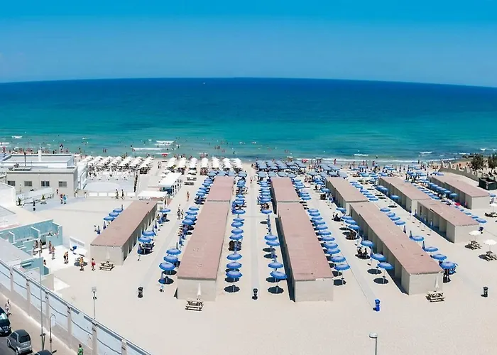 Di Fronte Al Mare By Apulia * Bari