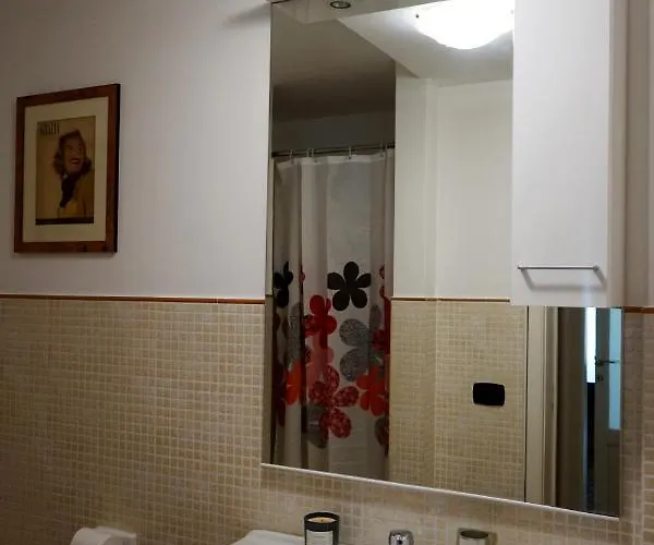 Di Fronte Al Mare By Apulia Apartment Bari